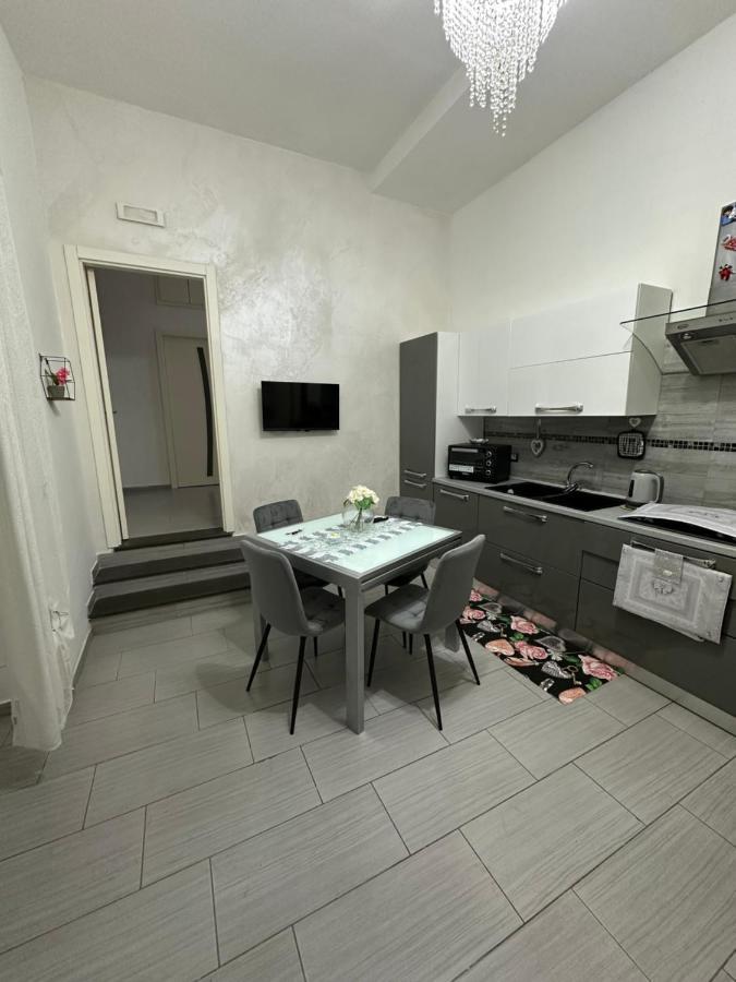 Apartamento House Antonella Nápoles Exterior foto